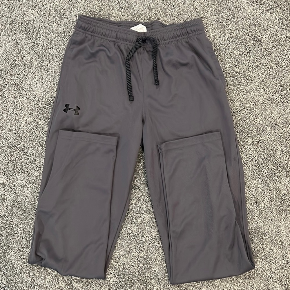 Under armor pants